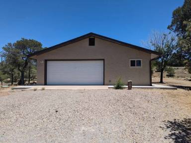 Main picture of 610 N Cochise Cir
