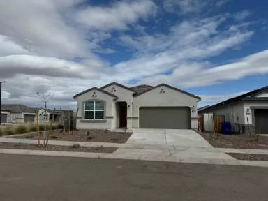 Main picture of 18660 W Desert Hollow Dr