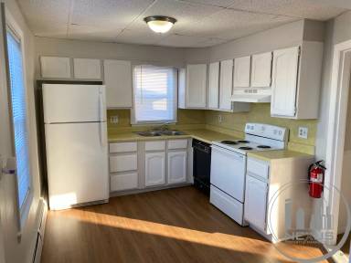 Main picture of 18 Emerson St