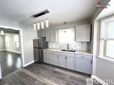 Main picture of 4943 N 24th Pl