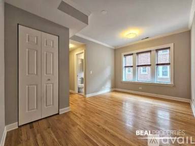 Main picture of 3254 N Clifton Ave