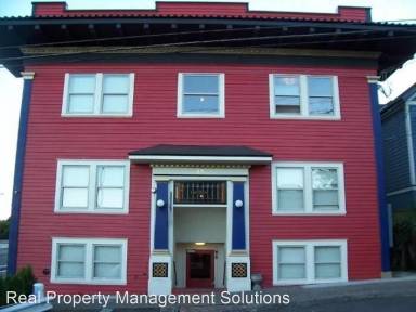 Main picture of 16 SW Porter St