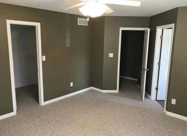 Main picture of 2808 E Bressingham Way