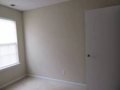 Main picture of 3013 Champion Ln SW
