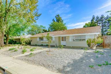 Main picture of 1010 Drummond Ave