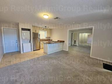 Main picture of 1772 My Pl