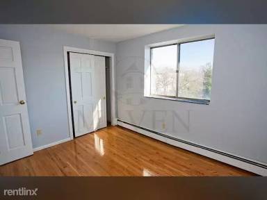 Main picture of 14 Murdock St