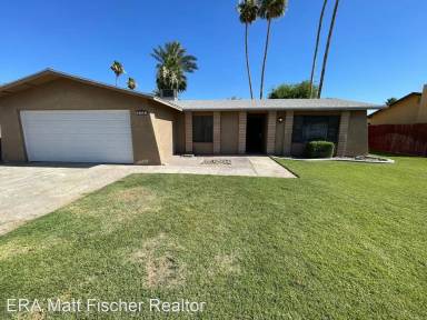 Main picture of 2560 W 20th Pl