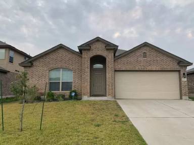 Main picture of 2701 Skinner Dr