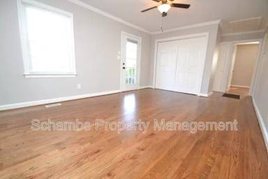 Main picture of 720 Brighton Rd