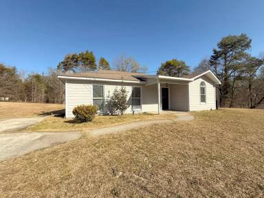 Main picture of 169 Lee Road 207