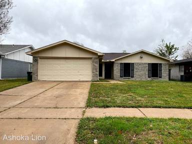 Main picture of 5518 Irish Hill Dr
