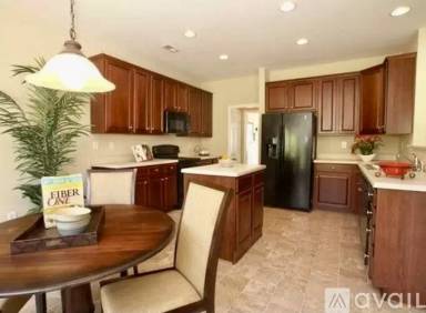 Main picture of 1105 Elrond Dr NW