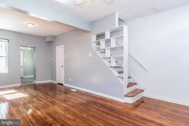 Main picture of 3617 Sepviva St