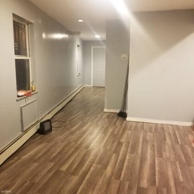 Main picture of 303 Beach 66th St