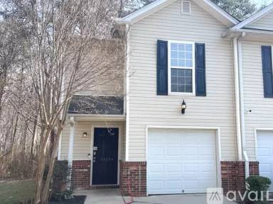 Main picture of 2131 Bay St