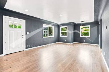 Main picture of 4457 Umatilla St