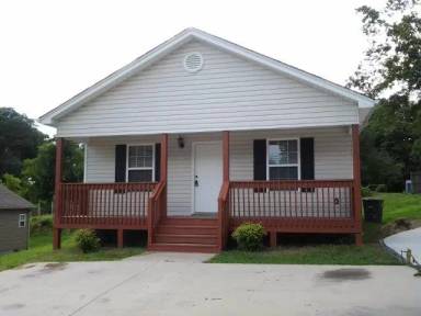 Main picture of 519 N Germantown Rd