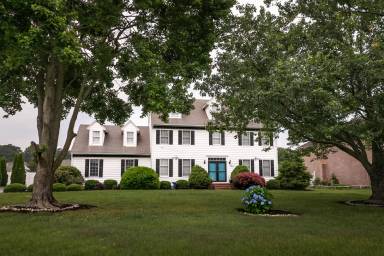 Main picture of 5444 E Nithsdale Dr