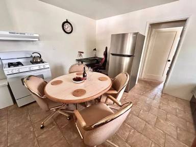 Main picture of 405 G St