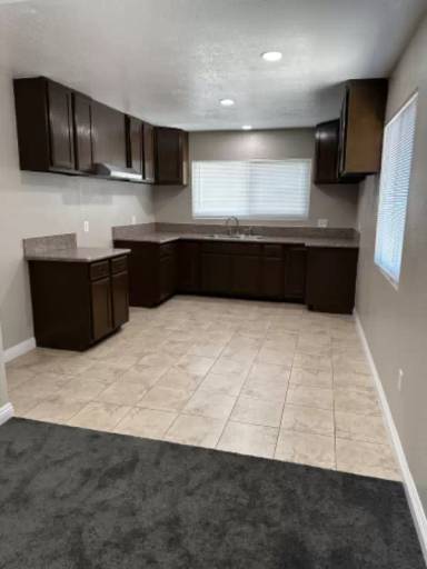 Main picture of 9545 1/2 Olive St