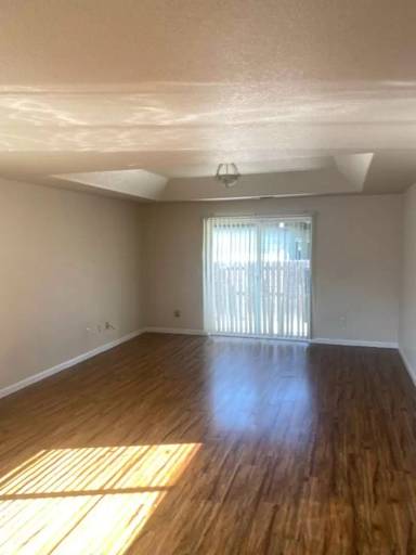 Main picture of 2210-2214 Arlington Dr