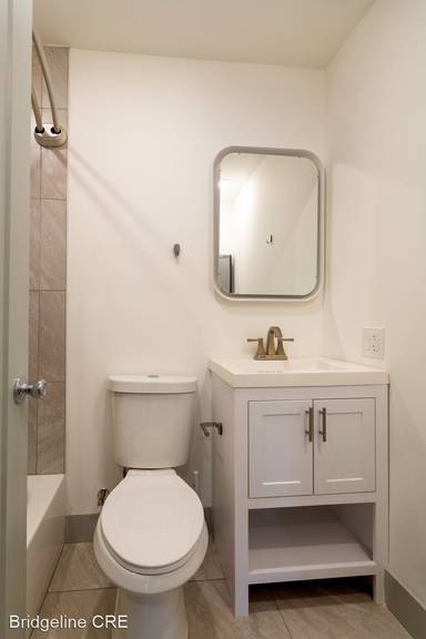 Main picture of 2521 N 34th St
