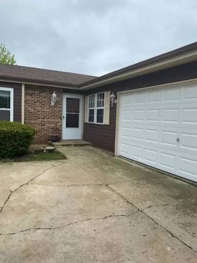 Main picture of 115 Willow Rd
