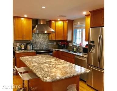 Main picture of 31 Flett Rd