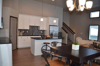 Main picture of 1125 29th Ave W