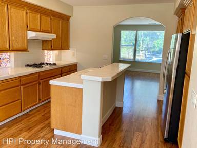 Main picture of 626 McGinnis Cir