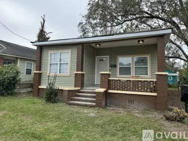 Main picture of 1219 Richards St