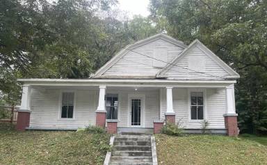 Main picture of 443 W Bell St