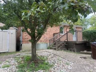 Main picture of 153 Holland Ave