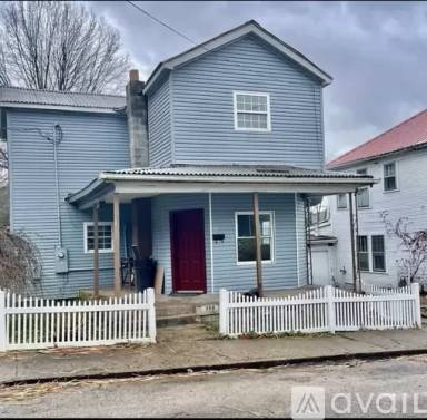 Main picture of 359 Locust St