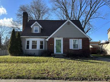 Main picture of 1006 S Wisner St