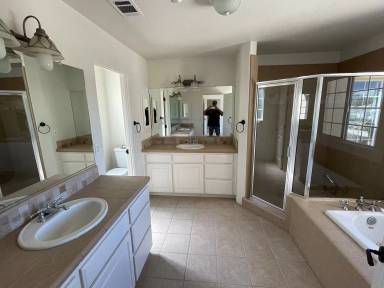 Main picture of 527 Stoneridge Dr