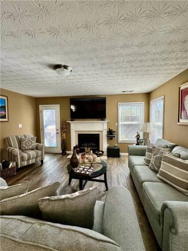 Main picture of 1497 Alcovy Falls Dr