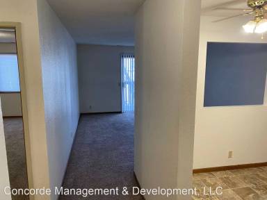 Main picture of 515 W Saunders Ave