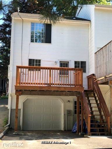 Main picture of 7 Revere St