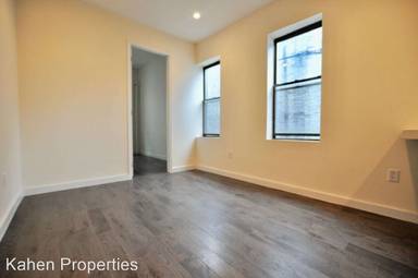 Main picture of 183 Mulberry St