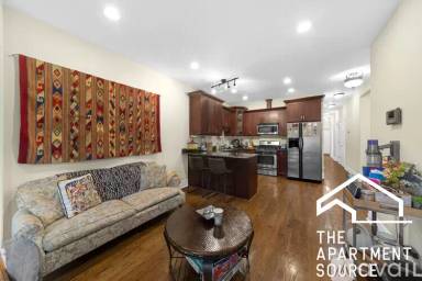Main picture of 2741 N Drake Ave