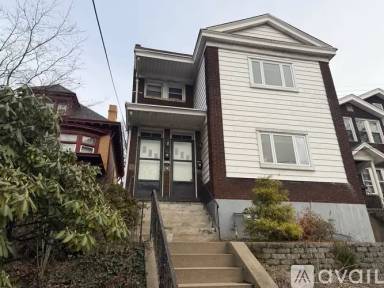 Main picture of 3566 Beechwood Blvd