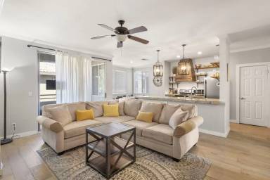 Main picture of The Plaza Residence