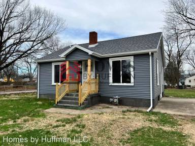 Main picture of 700 Sweetser Ave
