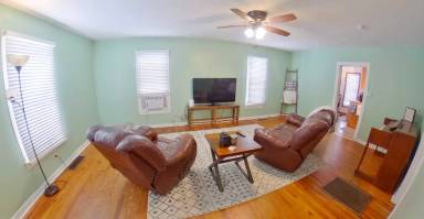 Main picture of 408 Laramie St