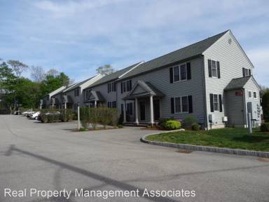 Main picture of 1529 Commercial St