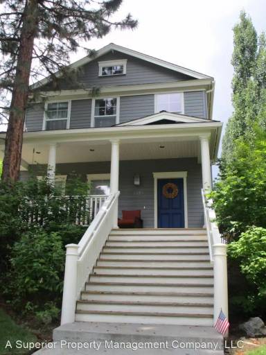 Main picture of 1325 NW Fort Clatsop St