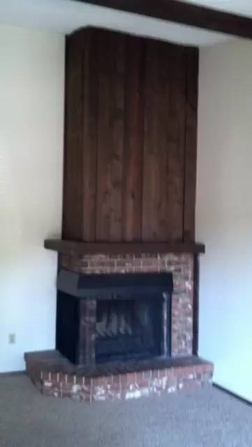 Main picture of 2200 S Lori Ln