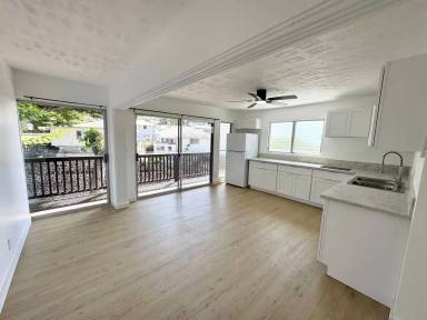 Main picture of 1847 Pacific Heights Rd